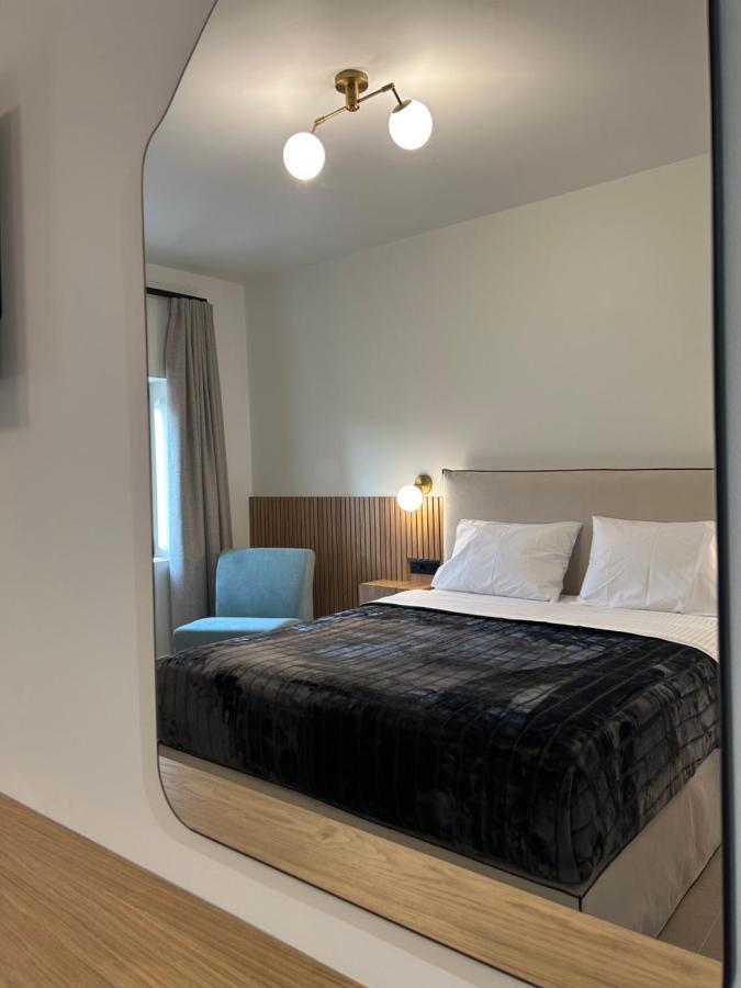 Piedra Luxury Apartments Нафплион Екстериор снимка