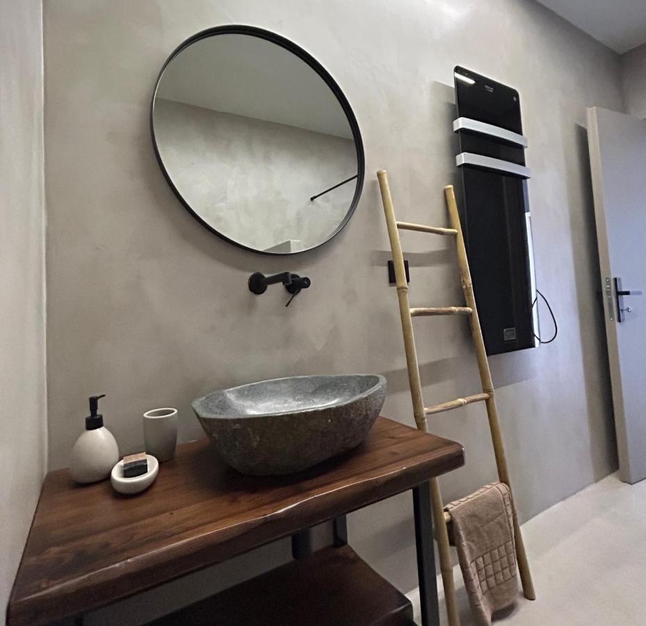 Piedra Luxury Apartments Нафплион Екстериор снимка